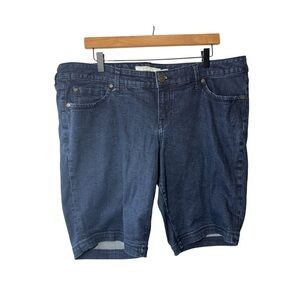 Torrid Denim Jean Shorts Size 18